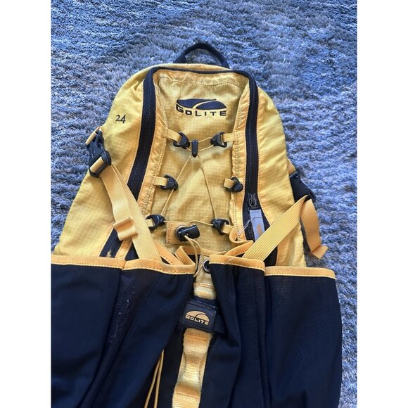 Golite 24 Pack Backpack Bag Rucksack Size MD Yellow Go Lite - Picture 2 of 3